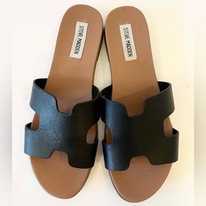 Steve Madden Black Leather Sandal